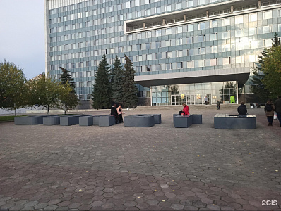 Скамейка «Власть»