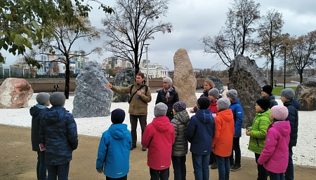 Обзорная пешеходная экскурсия по Челябинску “Река и купеческая Челяба”  - продолжительность 2 часа