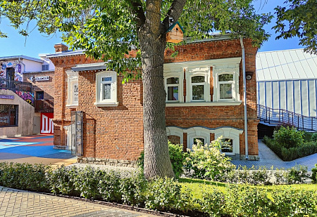 Пешехондая экскурсия по Арт-Квадрату_фото 2 Пешехондая экскурсия по Арт-Квадрату_фото 2