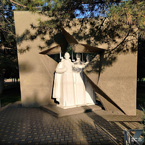 Памятник студентам и преподавателям РИСХМА